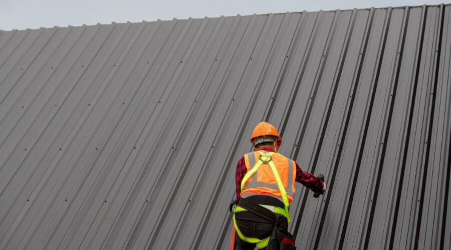 Professional residential roofers in Washburn, IL